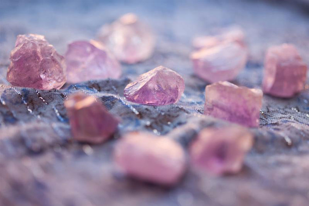 rose quartz crystals for crystal grid group retreat