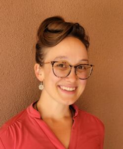 Headshot of Kirti - Assistant Manager at SpiritQuest Sedona Retreats