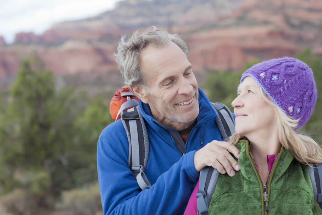 couples in sedona join group retreat