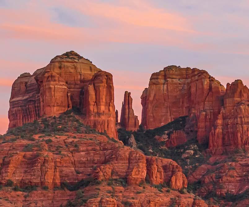 Scenic red rock landscape in Sedona, Arizona—a primary location for SpiritQuest vortex retreats